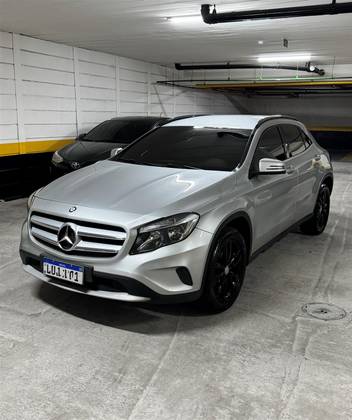 MERCEDES-BENZ GLA 200 1.6 CGI STYLE 16V TURBO FLEX 4P AUTOMÁTICO